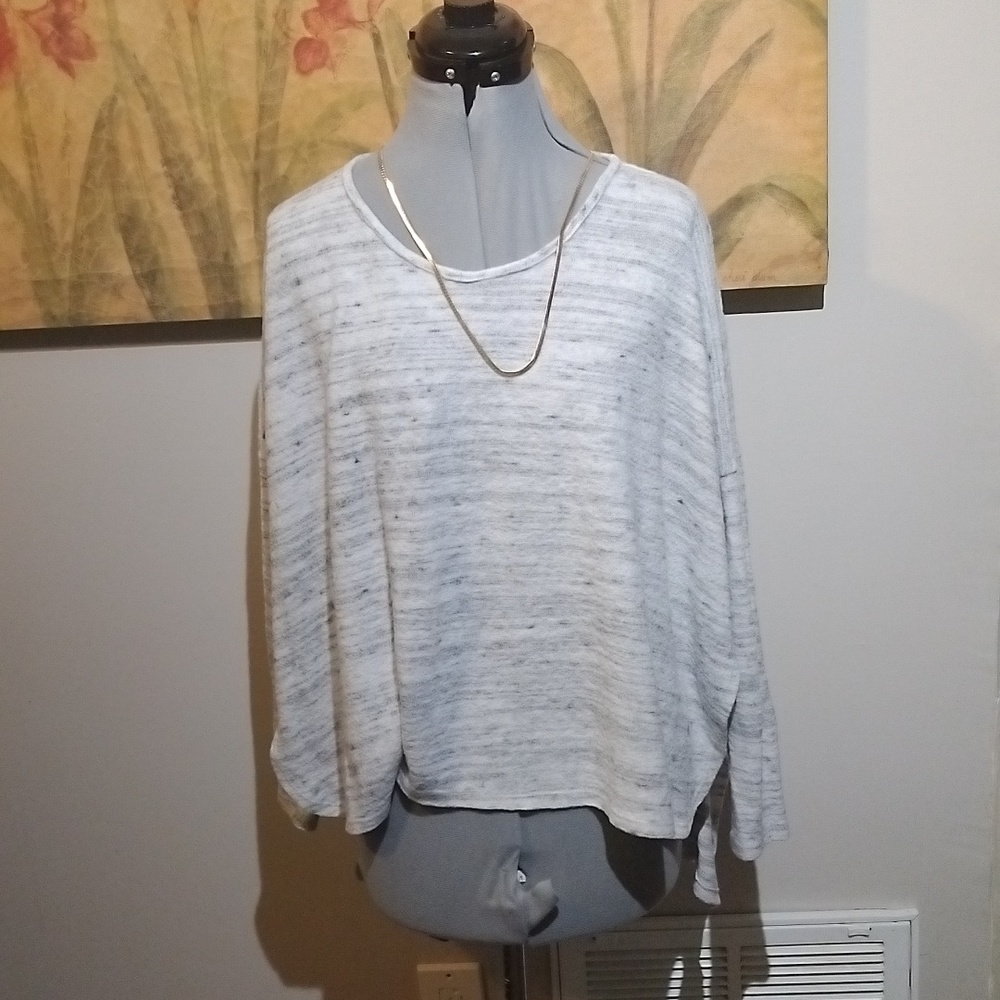 Freeloader top size small